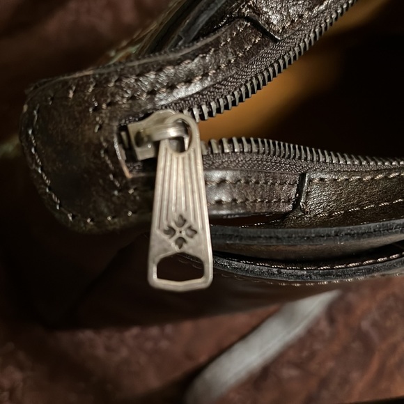 Patricia Nash Turquoise Tooled Tote Large leather - Picture 7 of 12